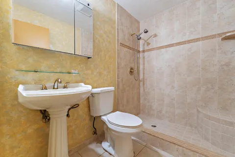 $489,000 | 815 West Laird Drive, Jupiter, FL 33458