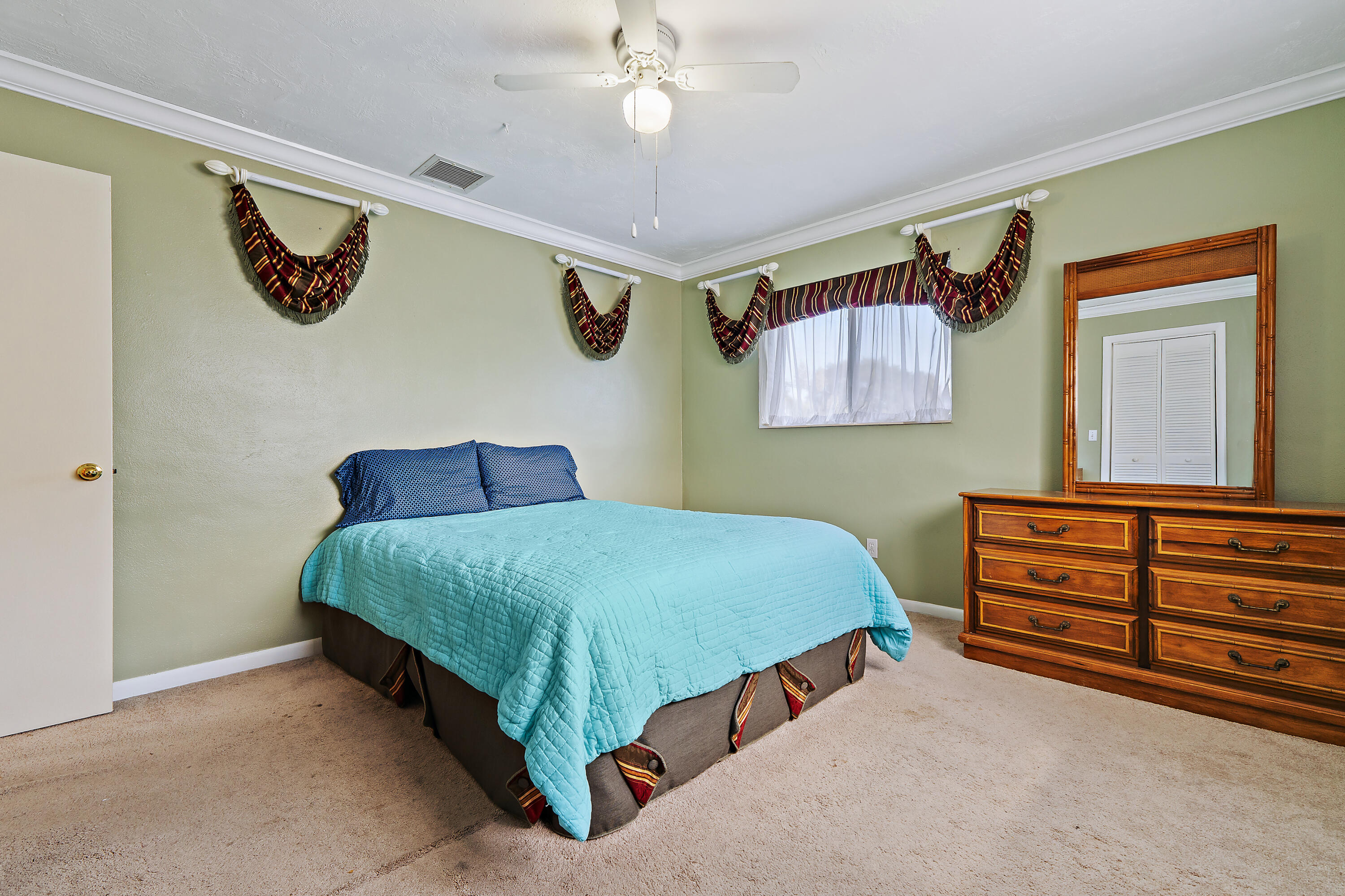 815 West Laird Drive Jupiter, FL 33458 - Photo 27 of 43 2nd Bedroom