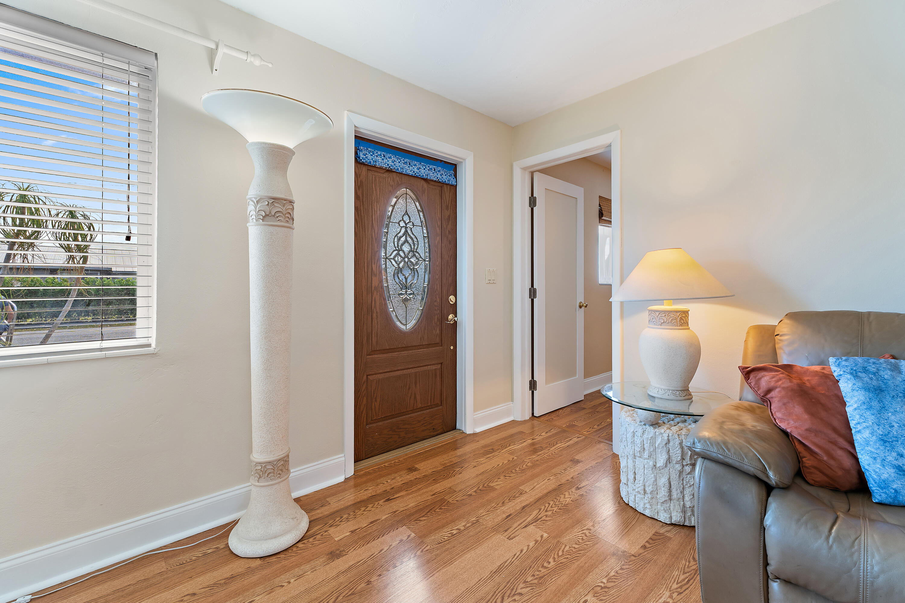 815 West Laird Drive Jupiter, FL 33458 - Photo 6 of 43 Entry