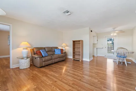 $489,000 | 815 West Laird Drive, Jupiter, FL 33458