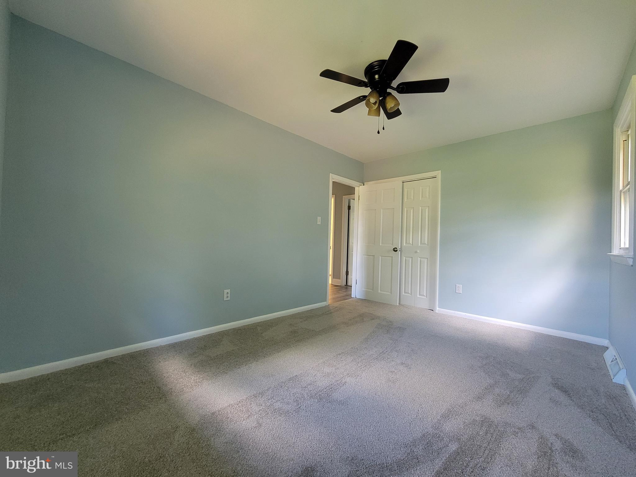 219 Vineyard Road Atco, NJ 08004 - Photo 16 of 32