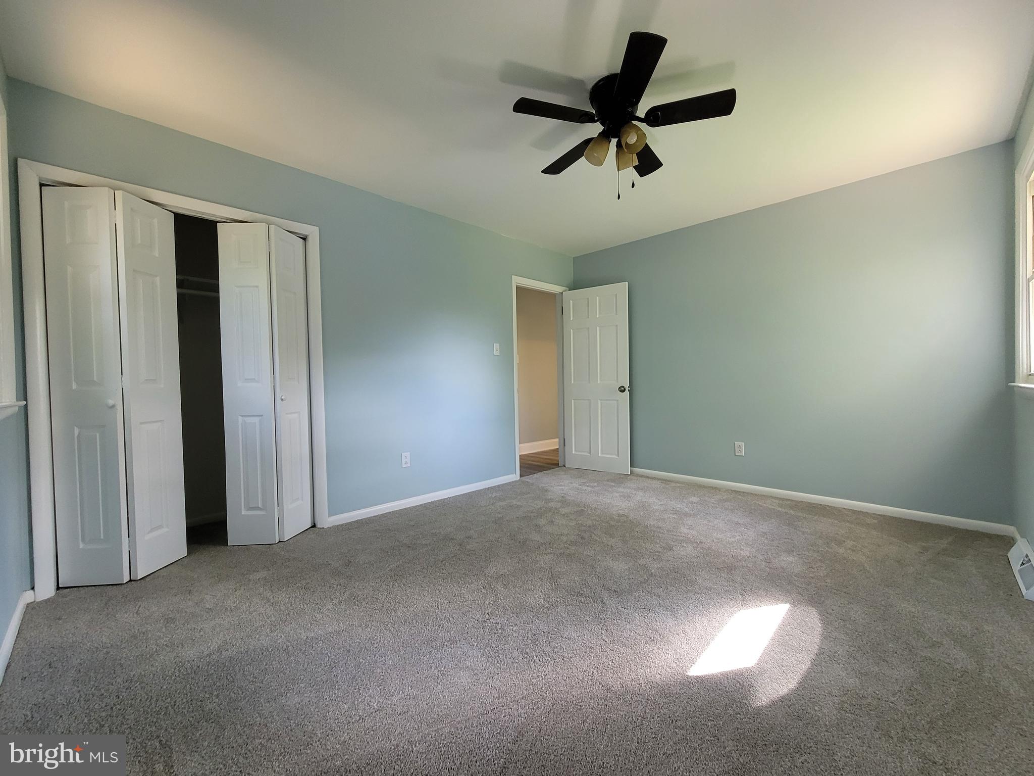 219 Vineyard Road Atco, NJ 08004 - Photo 18 of 32