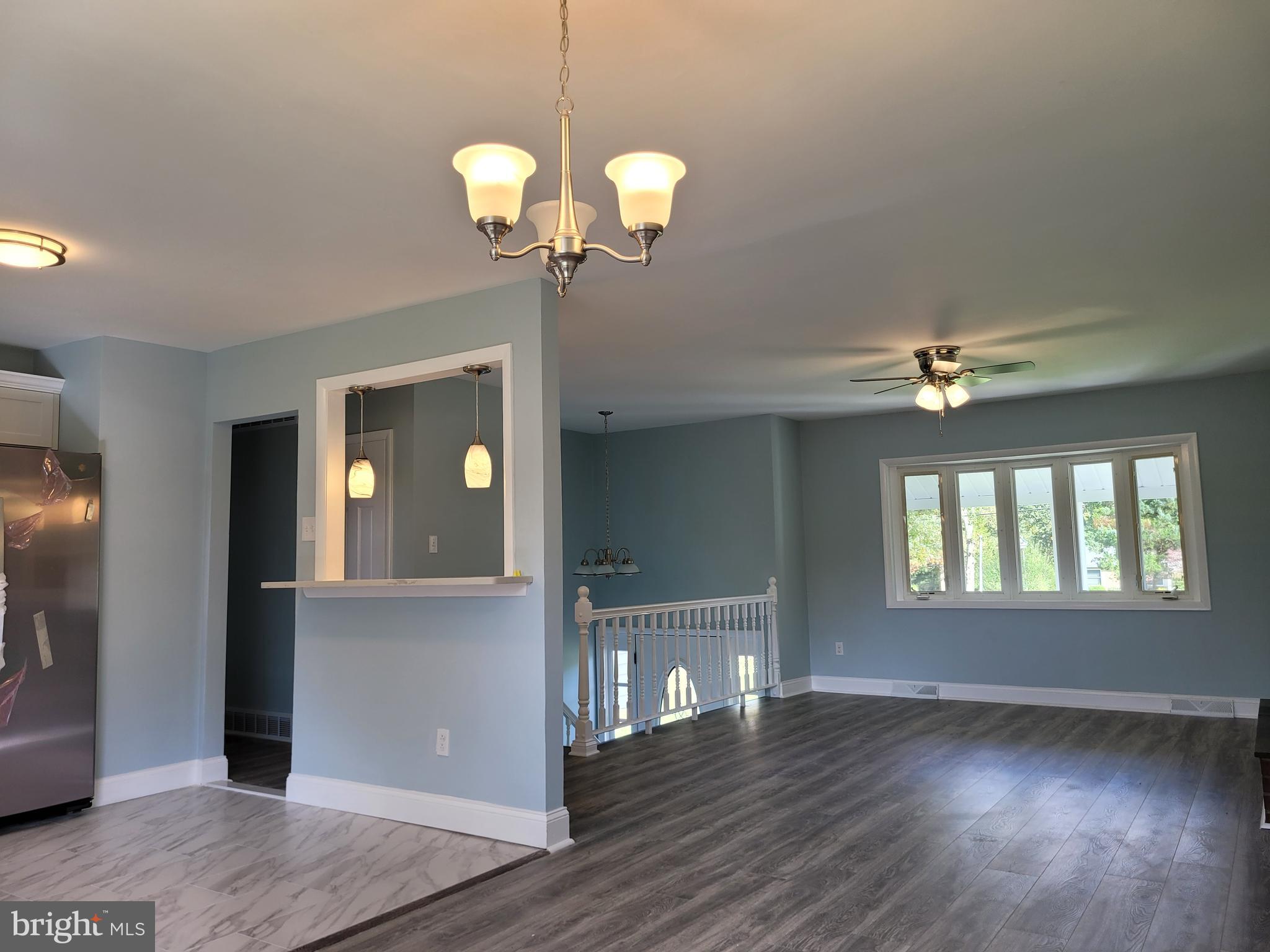 219 Vineyard Road Atco, NJ 08004 - Photo 7 of 32