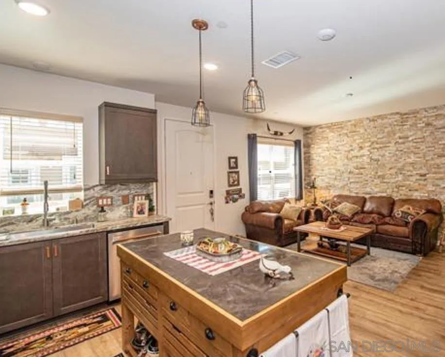 122 Diamante Road San Marcos, CA 92078 - Photo 6 of 21