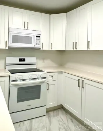 $3,100 | 1417 Cortland Road West, Charlotte, NC 28209