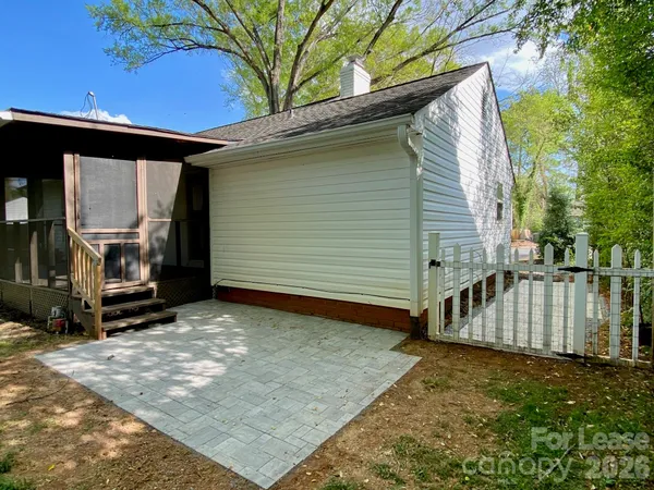 $3,100 | 1417 Cortland Road West, Charlotte, NC 28209