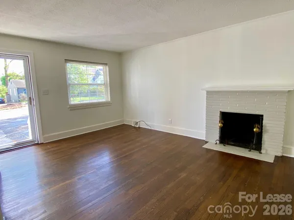 $3,100 | 1417 Cortland Road West, Charlotte, NC 28209