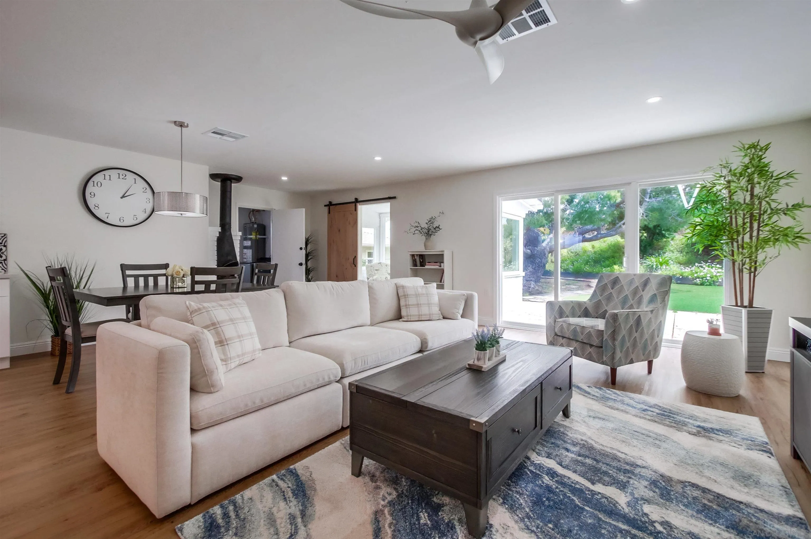 12203 Rios Road San Diego, CA 92128 - Photo 4 of 31 Gallery Image 4