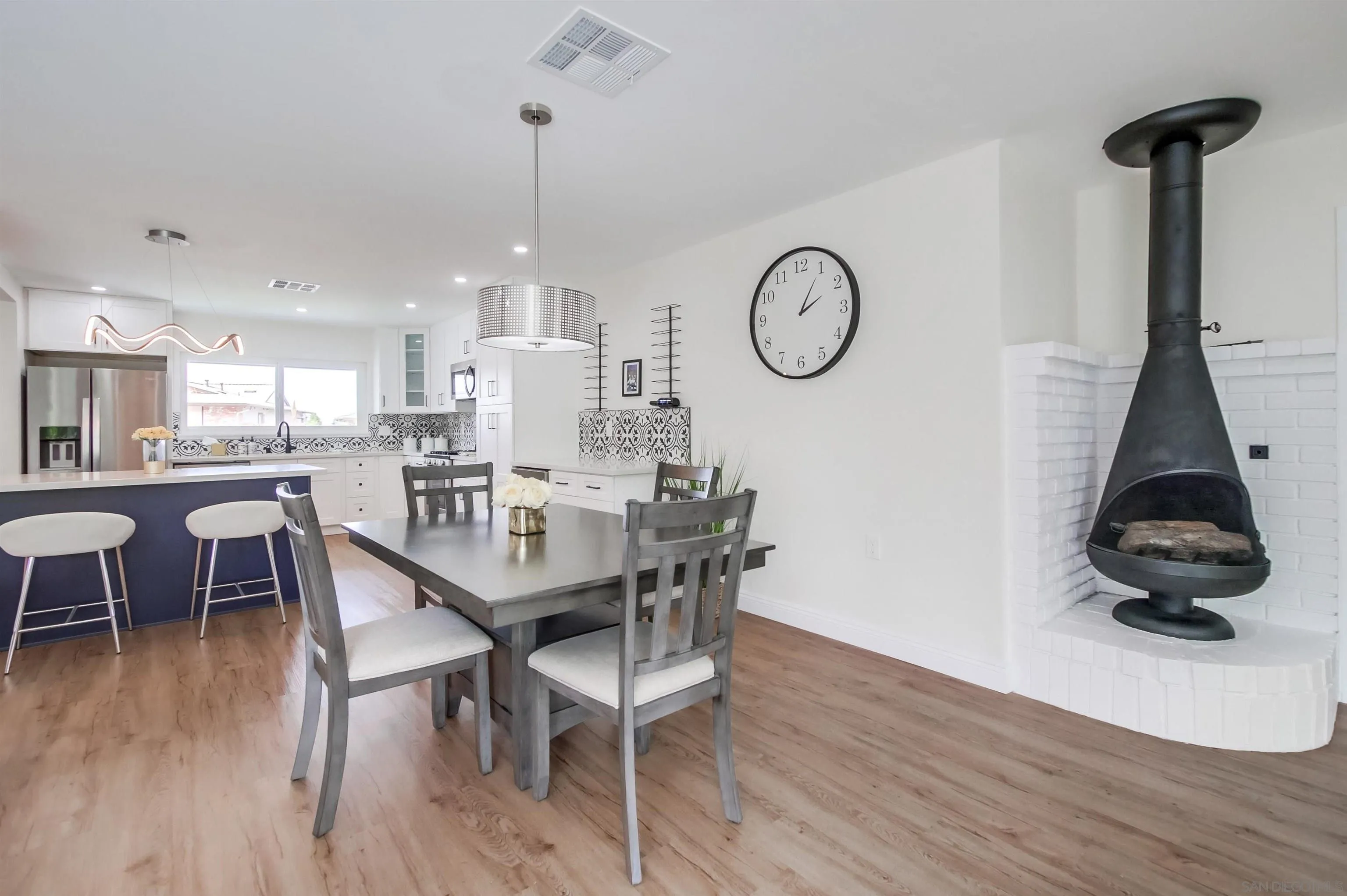 12203 Rios Road San Diego, CA 92128 - Photo 8 of 31 Gallery Image 8