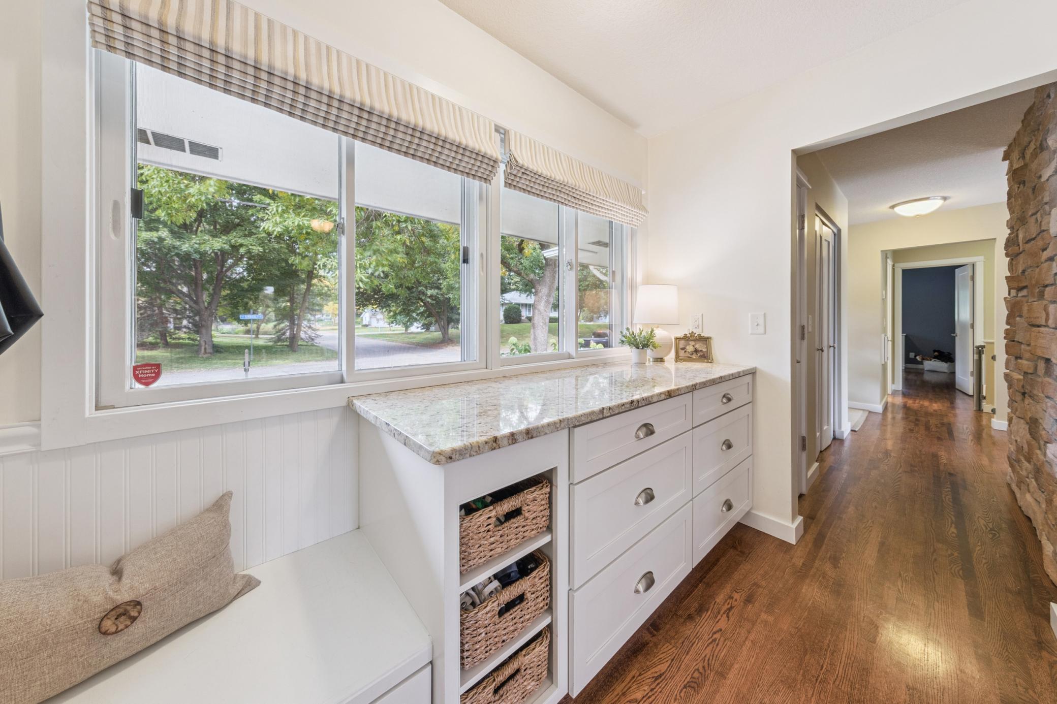 5235 Kimberly Road Minnetonka, MN 55345 - Photo 12 of 37 Gallery Image 12