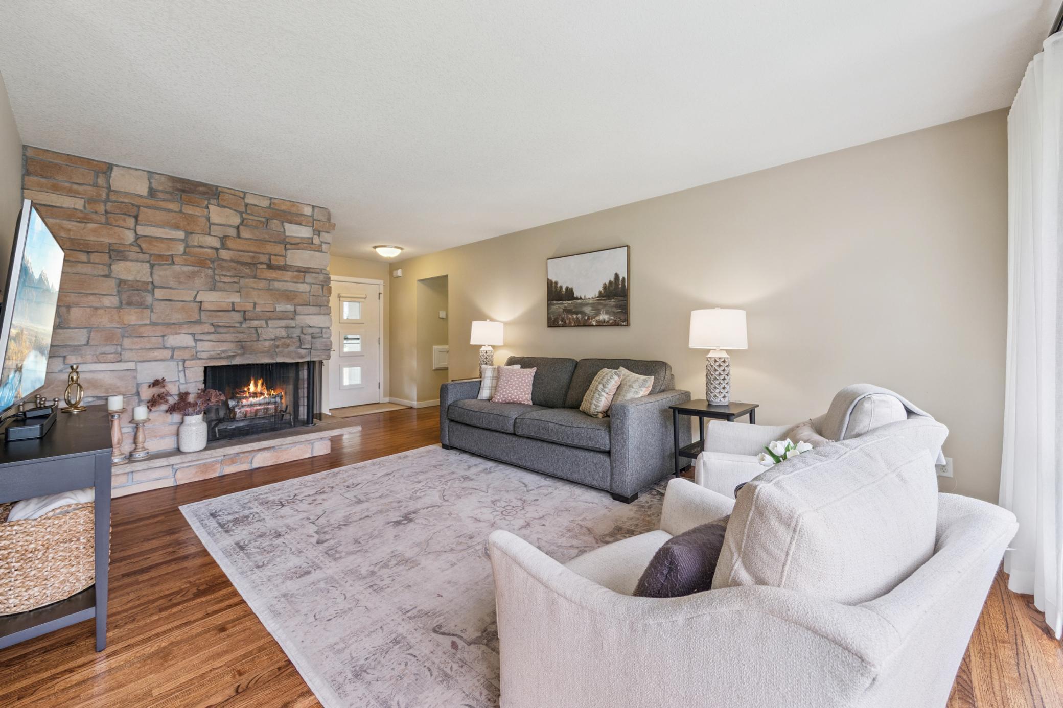 5235 Kimberly Road Minnetonka, MN 55345 - Photo 7 of 37 Gallery Image 7