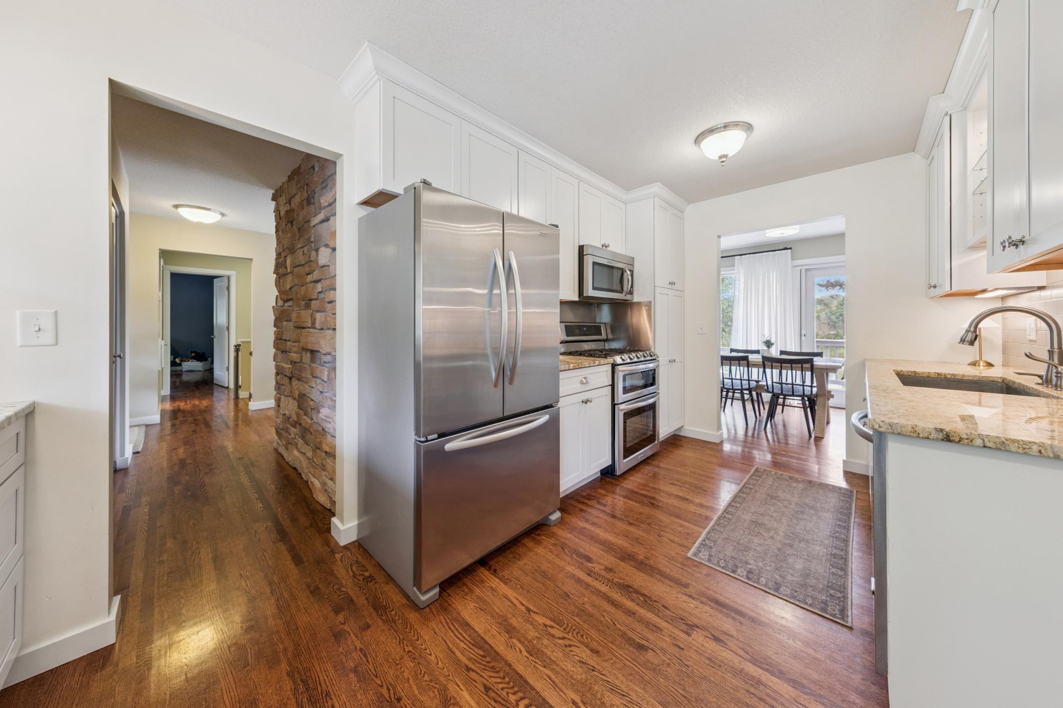 5235 Kimberly Road Minnetonka, MN 55345 - Photo 10 of 37 Gallery Image 10
