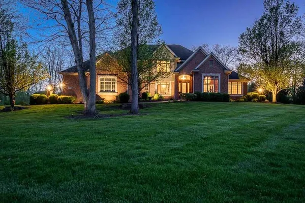 $850,000 | 12746 Ashfield Road, Caledonia, IL 61011