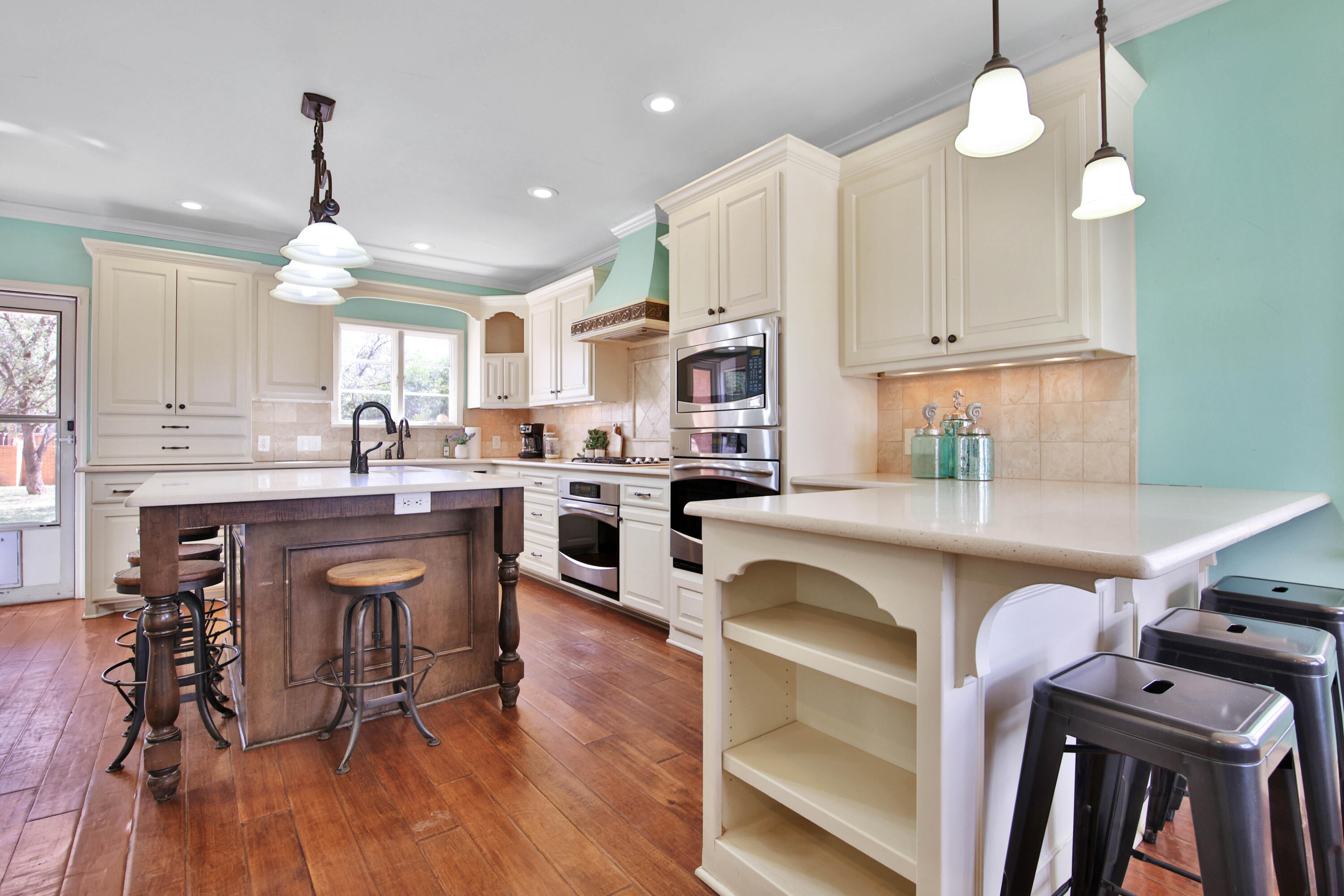 2901 19th Street Lubbock, TX 79410 - Photo 18 of 77 Kitchen