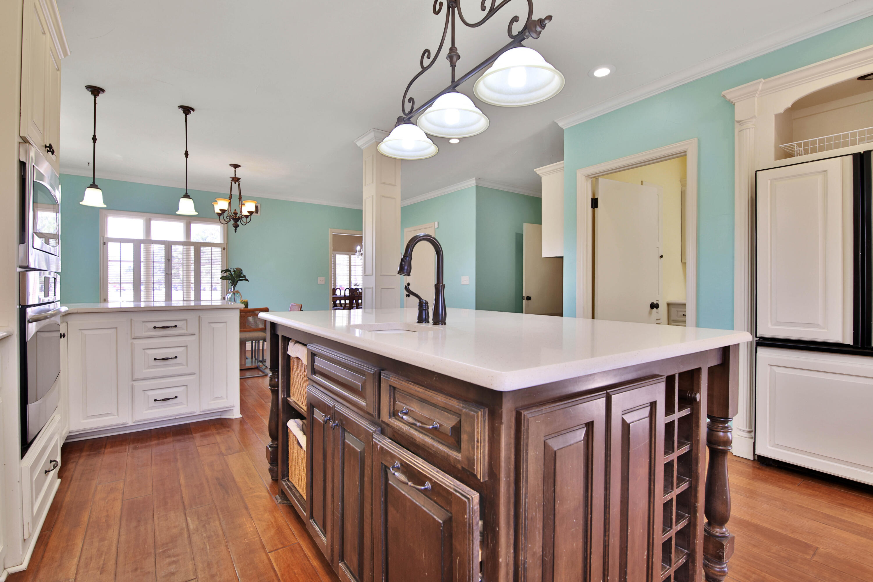 2901 19th Street Lubbock, TX 79410 - Photo 21 of 77 Kitchen Island