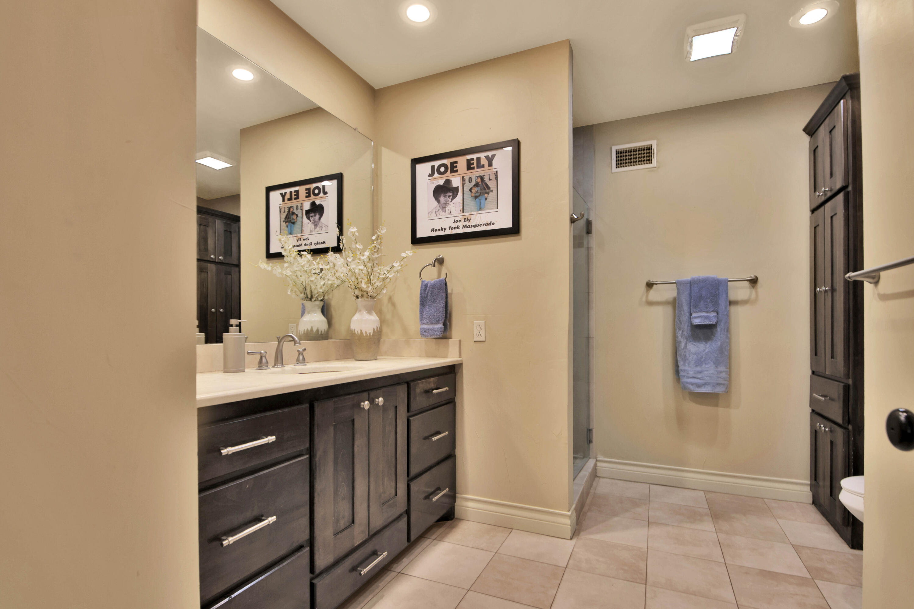 2901 19th Street Lubbock, TX 79410 - Photo 31 of 77 Primary Bath 2