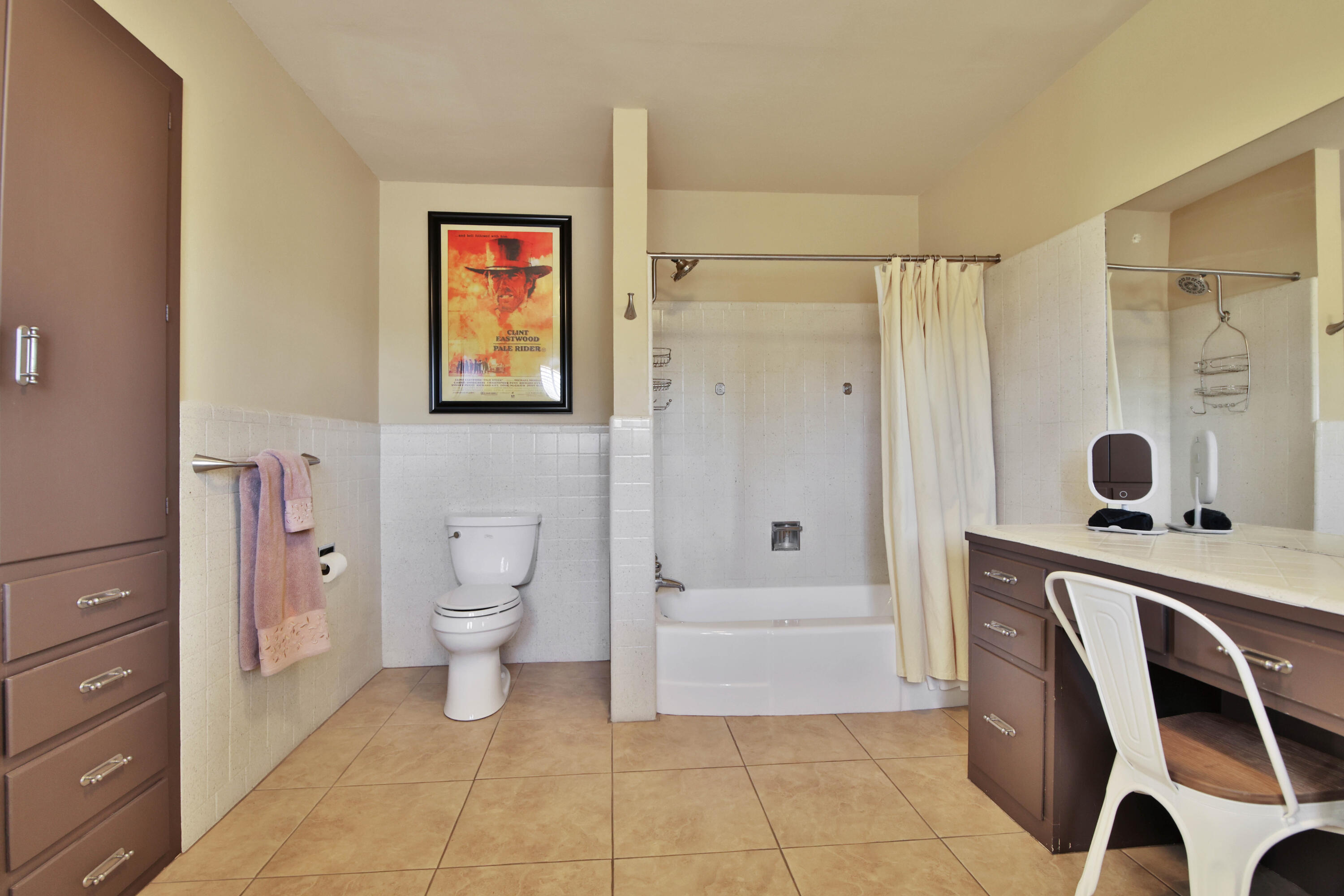 2901 19th Street Lubbock, TX 79410 - Photo 41 of 77 Full Bath w/ bedroom2