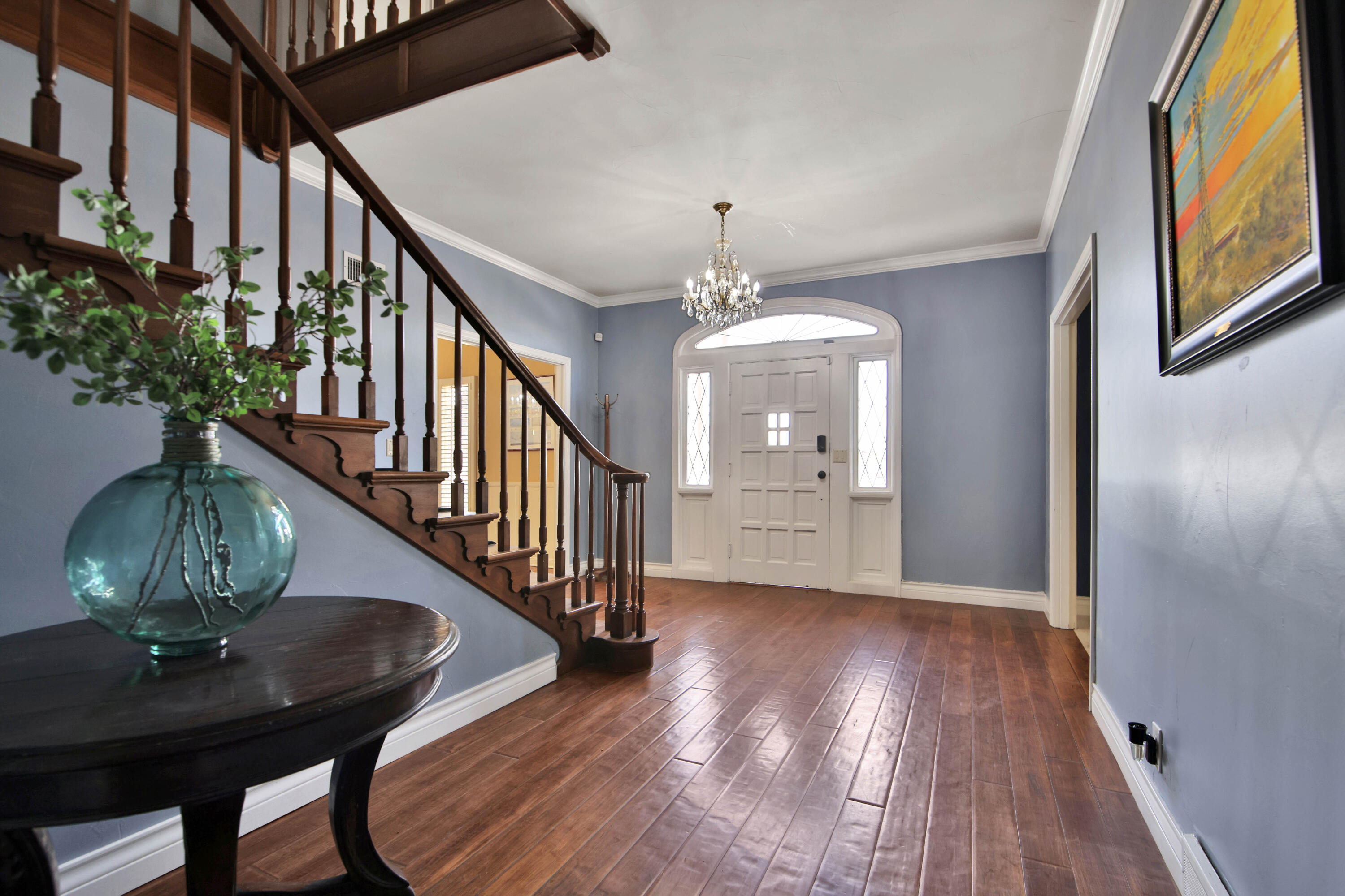 2901 19th Street Lubbock, TX 79410 - Photo 5 of 77 Beautiful Entryway