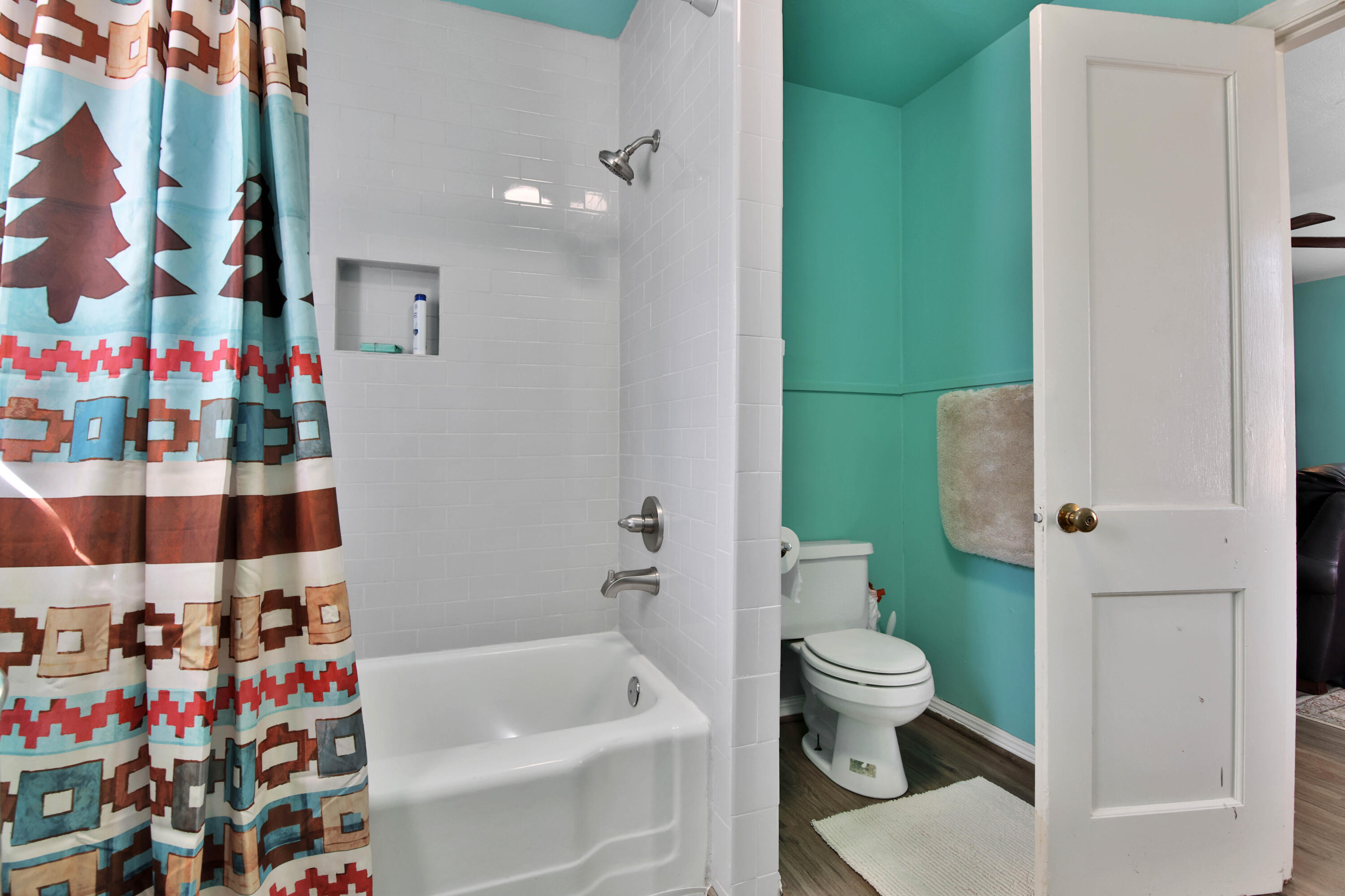 2901 19th Street Lubbock, TX 79410 - Photo 63 of 77 Guest House Bath