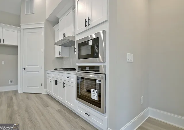 $3,200 | 190 Redhaven Drive, Senoia, GA 30276