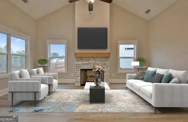 $3,200 | 190 Redhaven Drive, Senoia, GA 30276