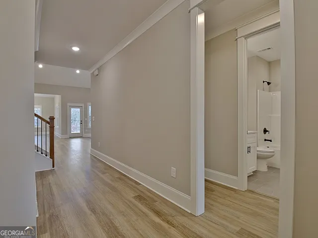 $3,200 | 190 Redhaven Drive, Senoia, GA 30276