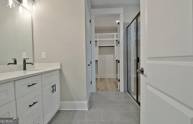 $3,200 | 190 Redhaven Drive, Senoia, GA 30276