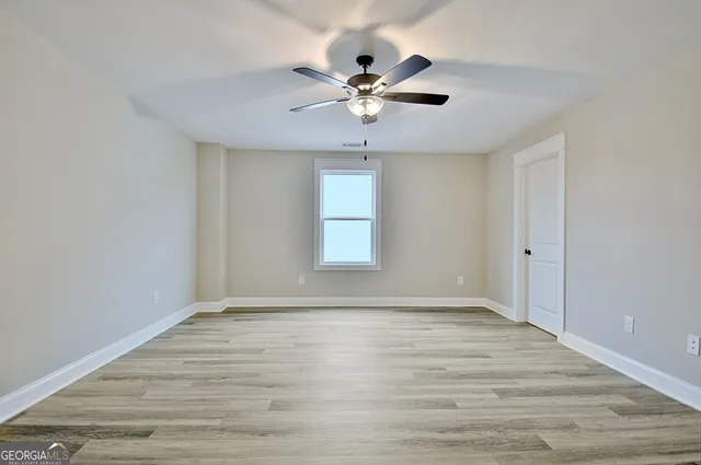 $3,200 | 190 Redhaven Drive, Senoia, GA 30276