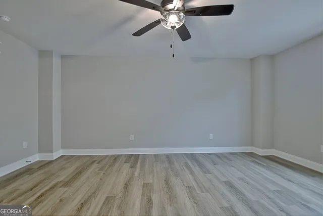 $3,200 | 190 Redhaven Drive, Senoia, GA 30276