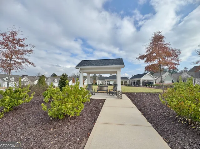 $3,200 | 190 Redhaven Drive, Senoia, GA 30276