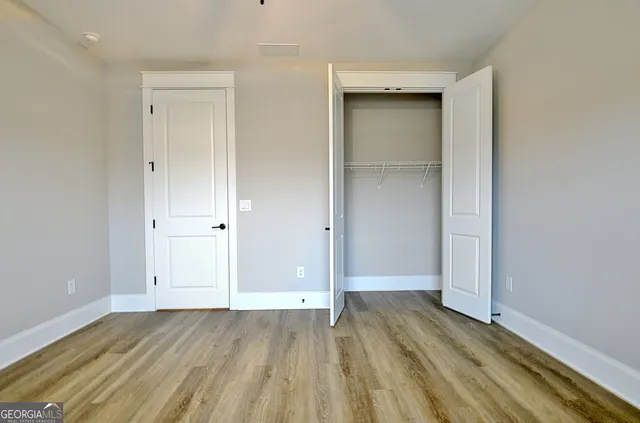 $3,200 | 190 Redhaven Drive, Senoia, GA 30276