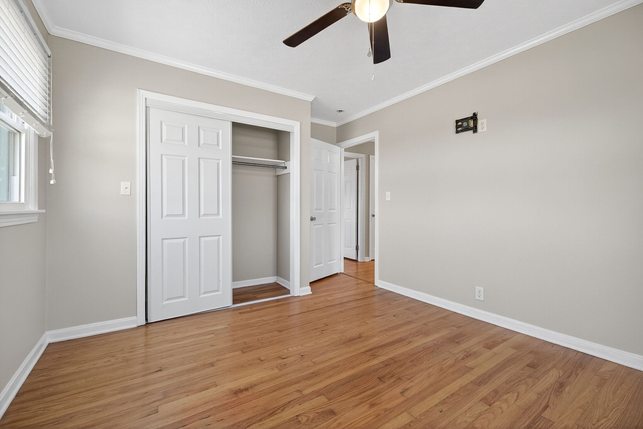 326 Webb Lane Smithville, TN 37166 - Photo 20 of 31 wooden floor in an empty room