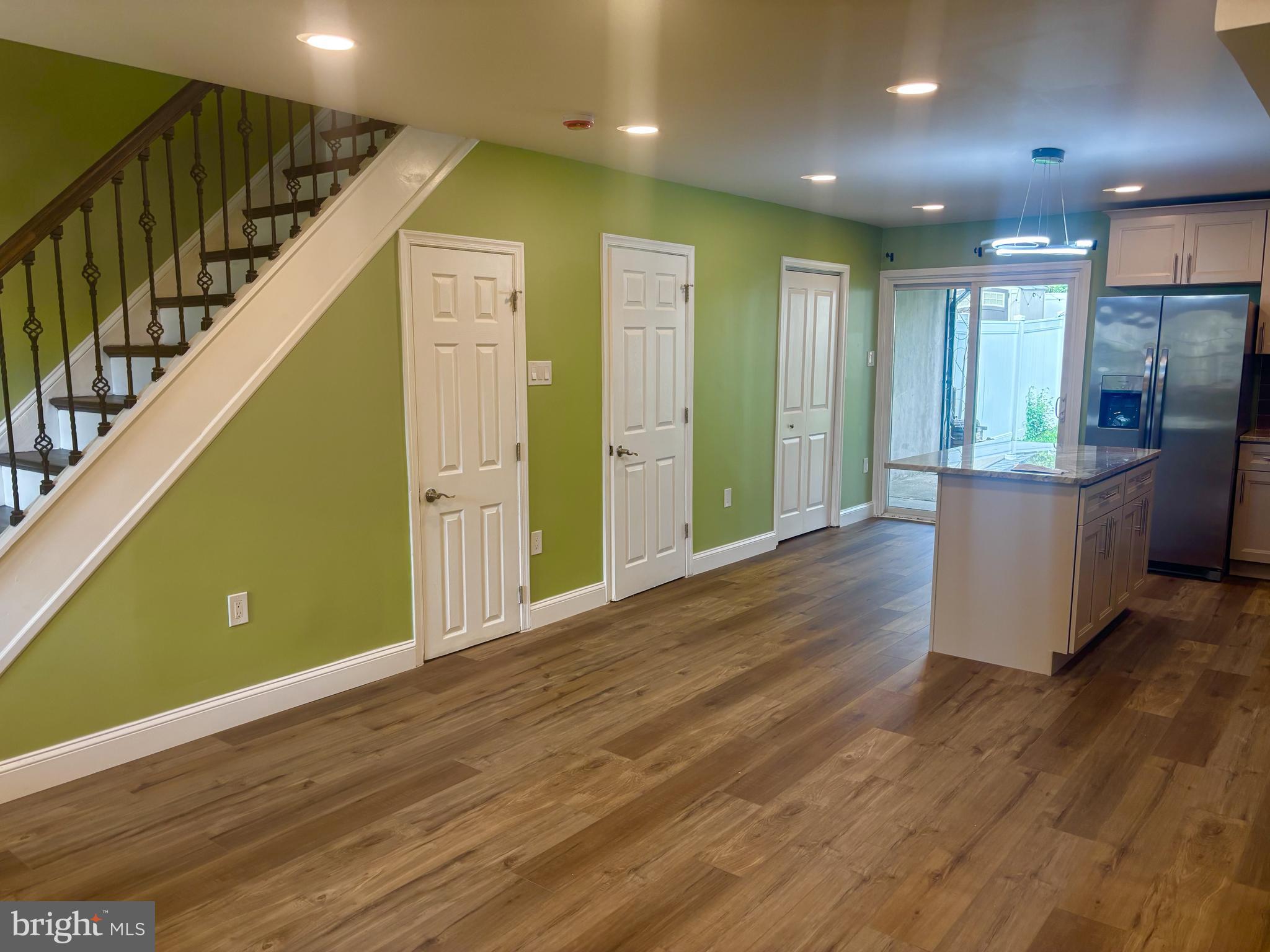 Living Rm area