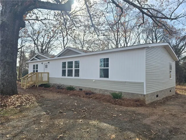 $249,900 | 2857 West Old Highway 64, Lexington, NC 27295