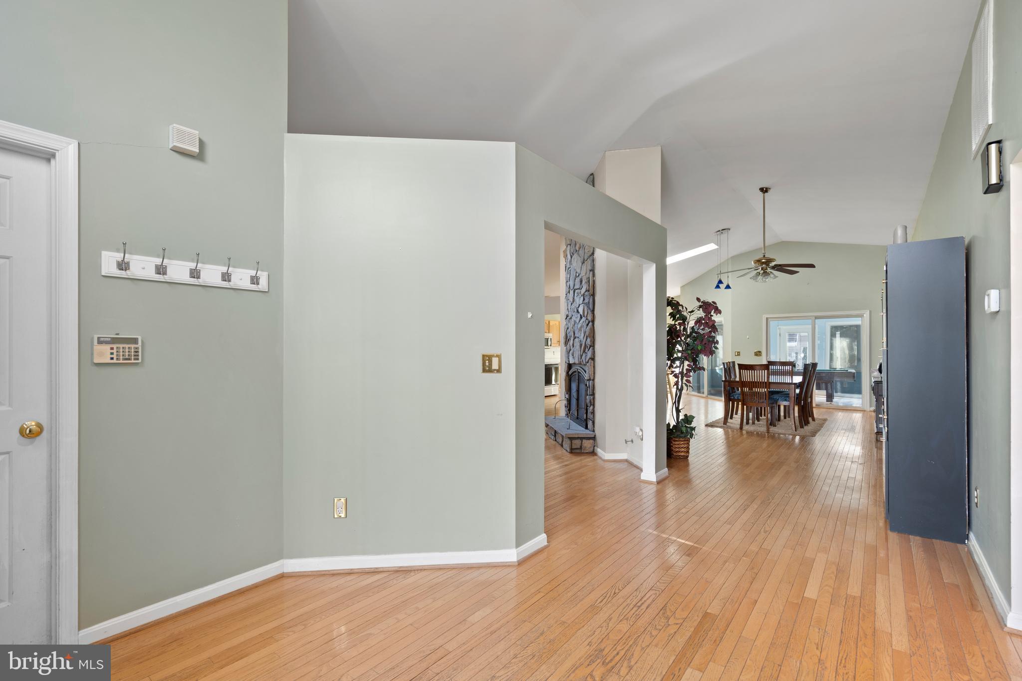 218 Monument Road Locust Grove, VA 22508 - Photo 5 of 46 Gallery Image 5