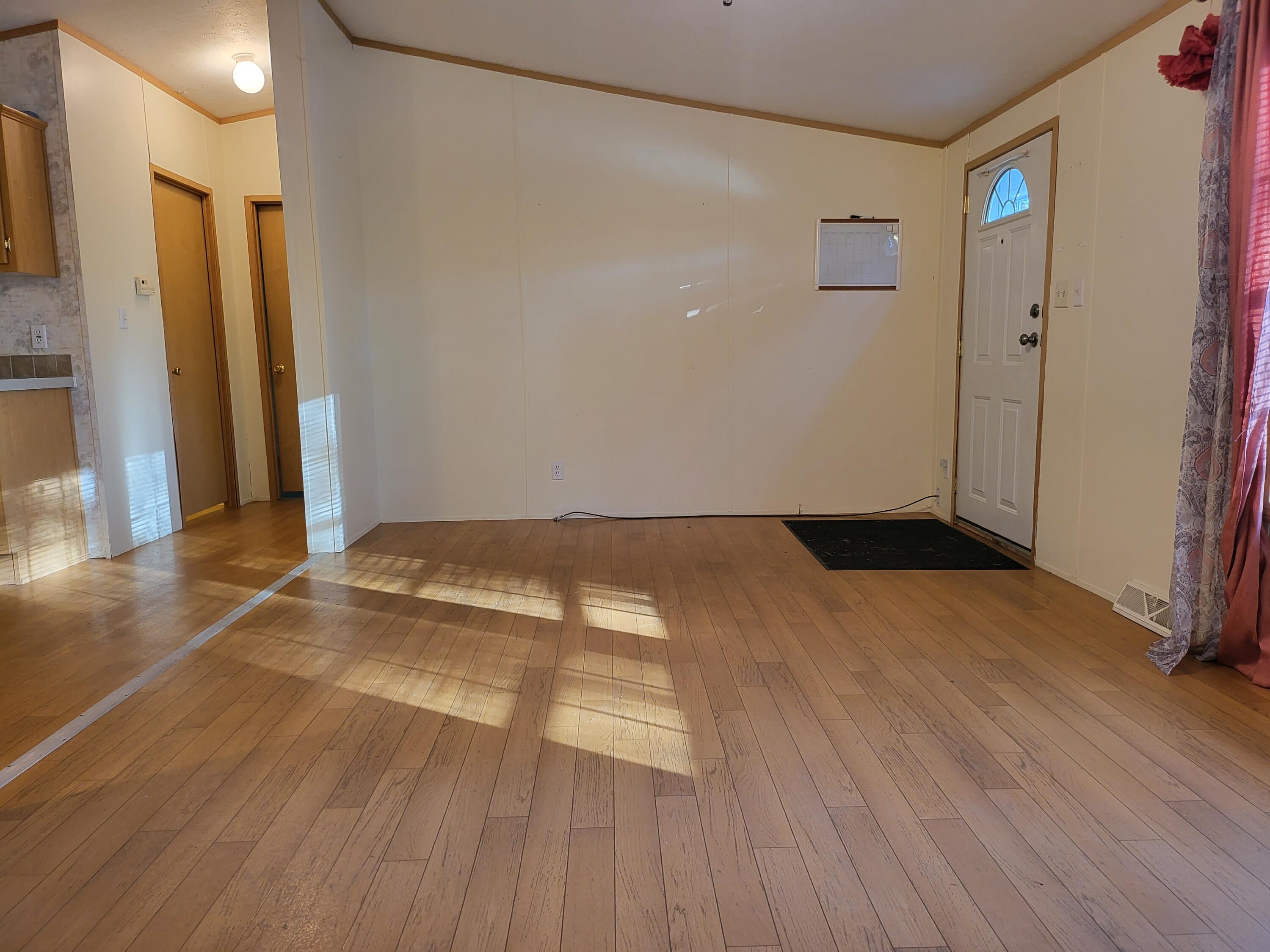 87 Brand Road Windham, ME 04062 - Photo 4 of 21 2021-10-24 16.15.57