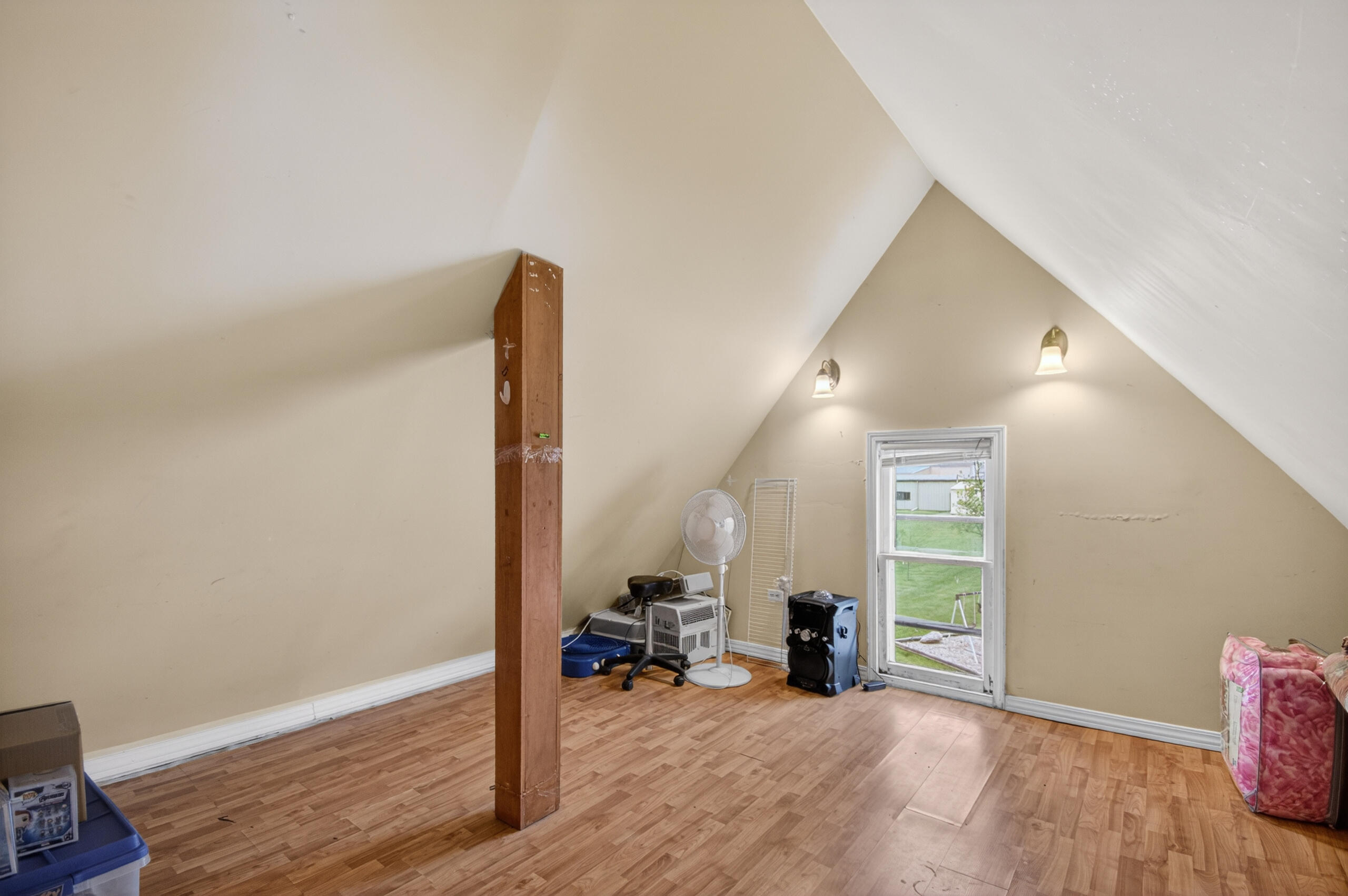 224 Howard Street Walworth, WI 53184 - Photo 20 of 24 DSC_4143