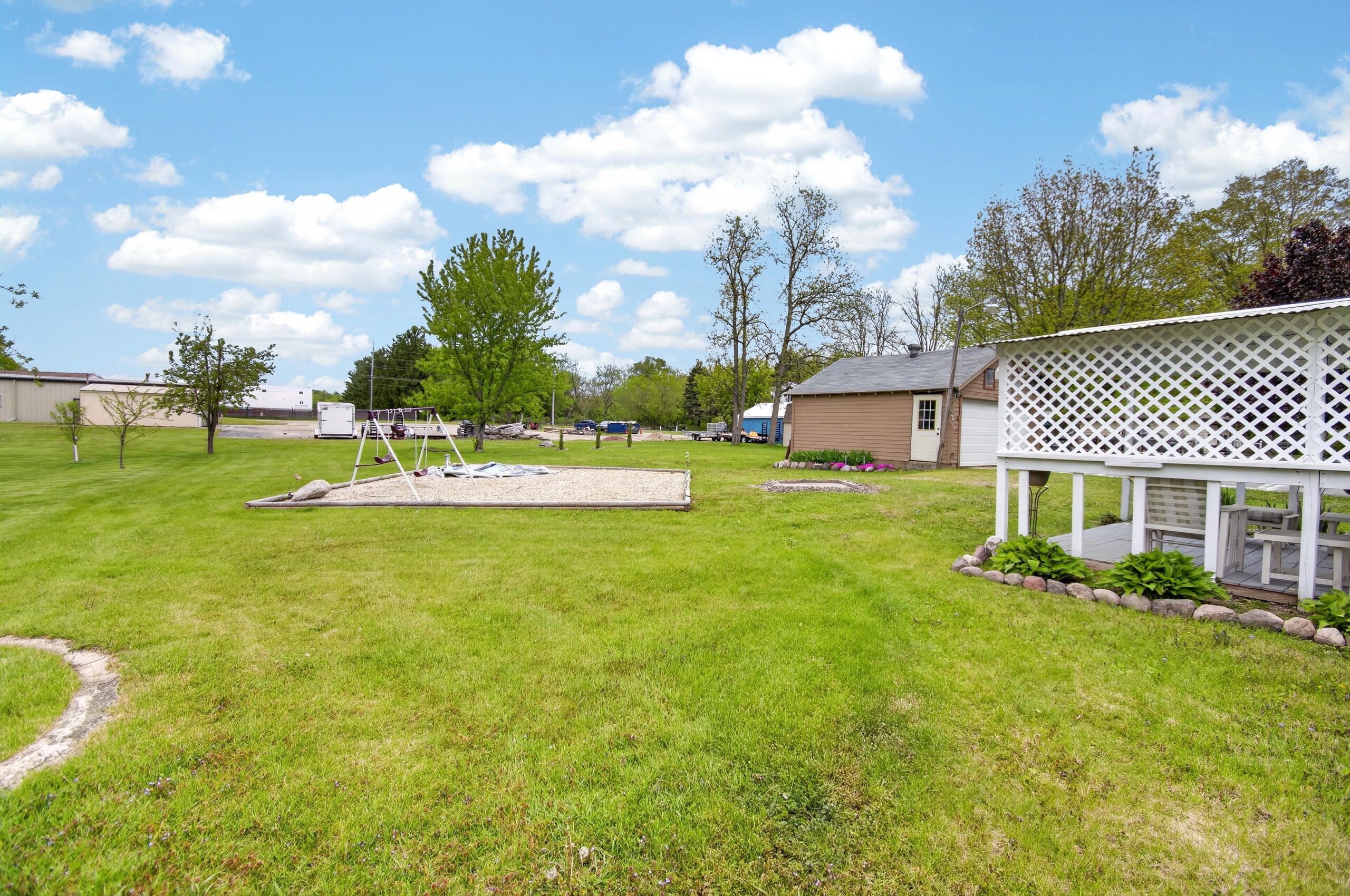 224 Howard Street Walworth, WI 53184 - Photo 6 of 24 DSC_3987