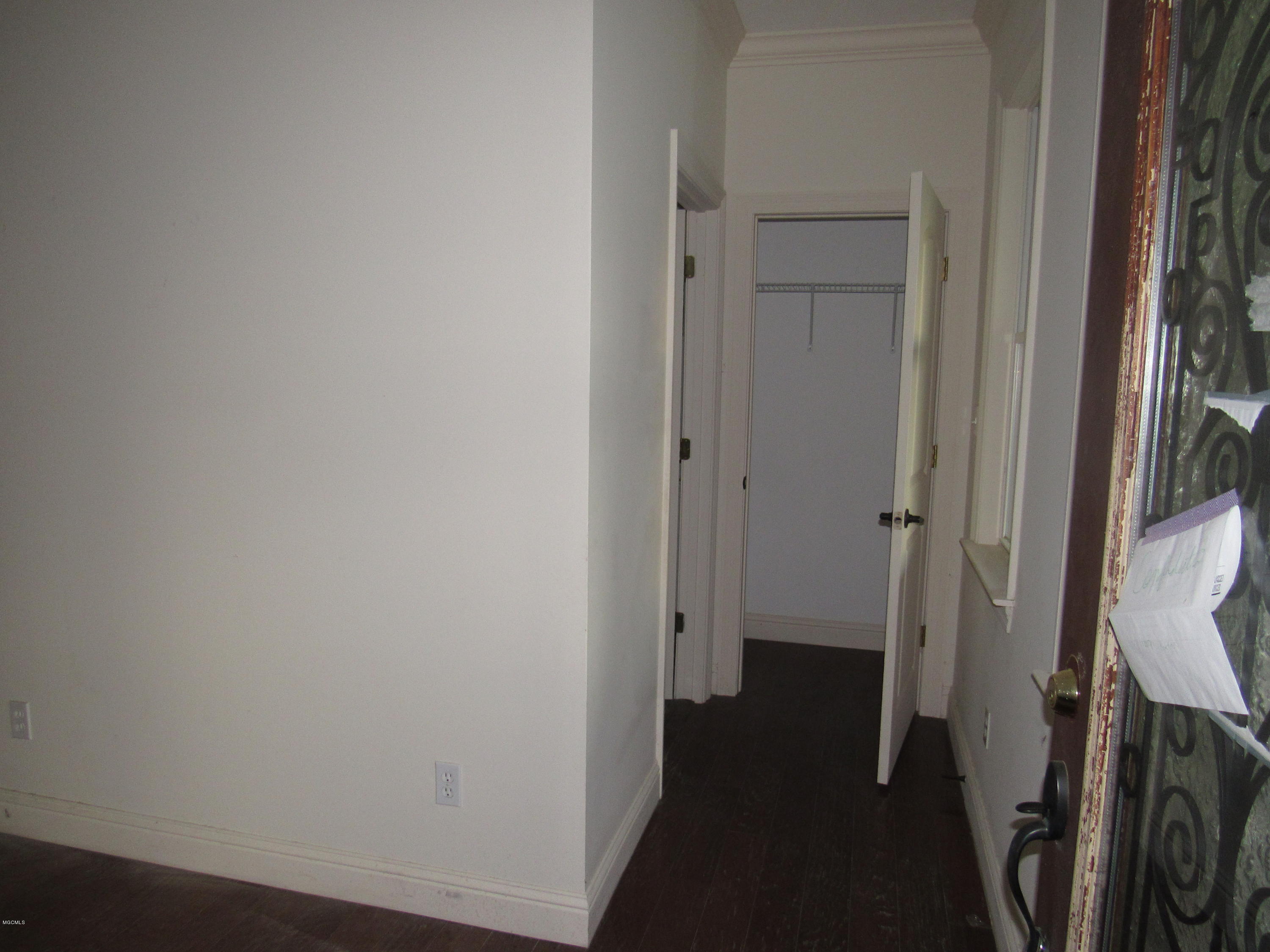 374 Inside Road Picayune, MS 39466 - Photo 5 of 40 ENTRANCE VIEW 2