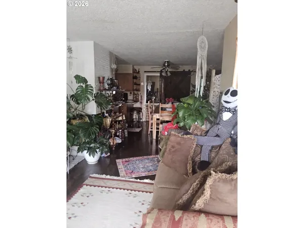 $289,000 | 5829 Cheyne Avenue, Klamath Falls, OR 97603