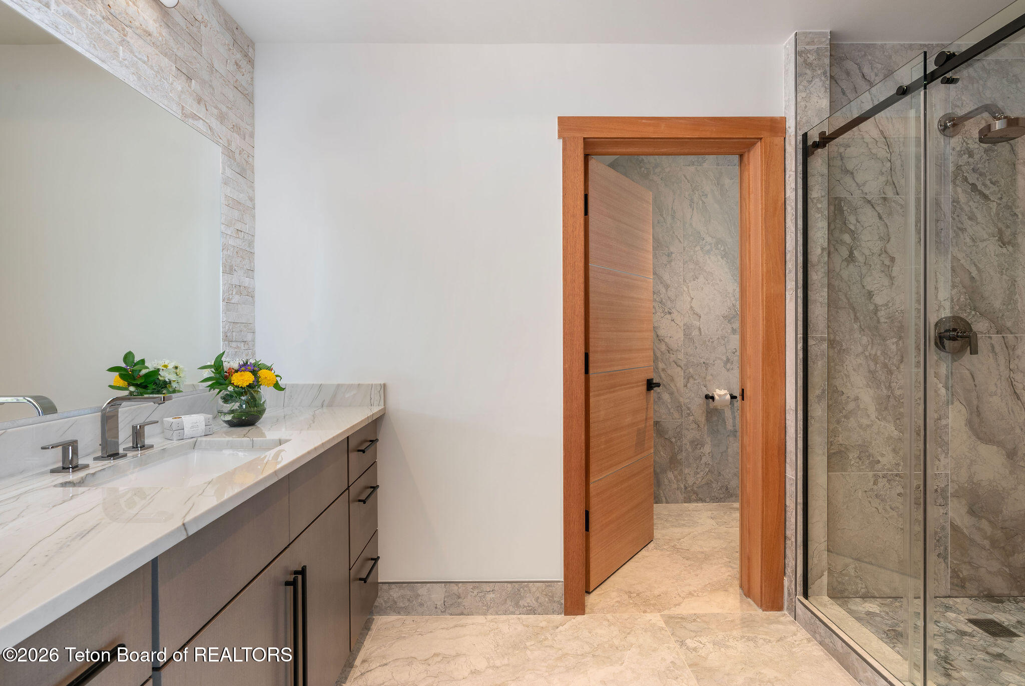 11330 Hoback Junction South Road Jackson, WY 83001 - Photo 31 of 57 Main level full bath