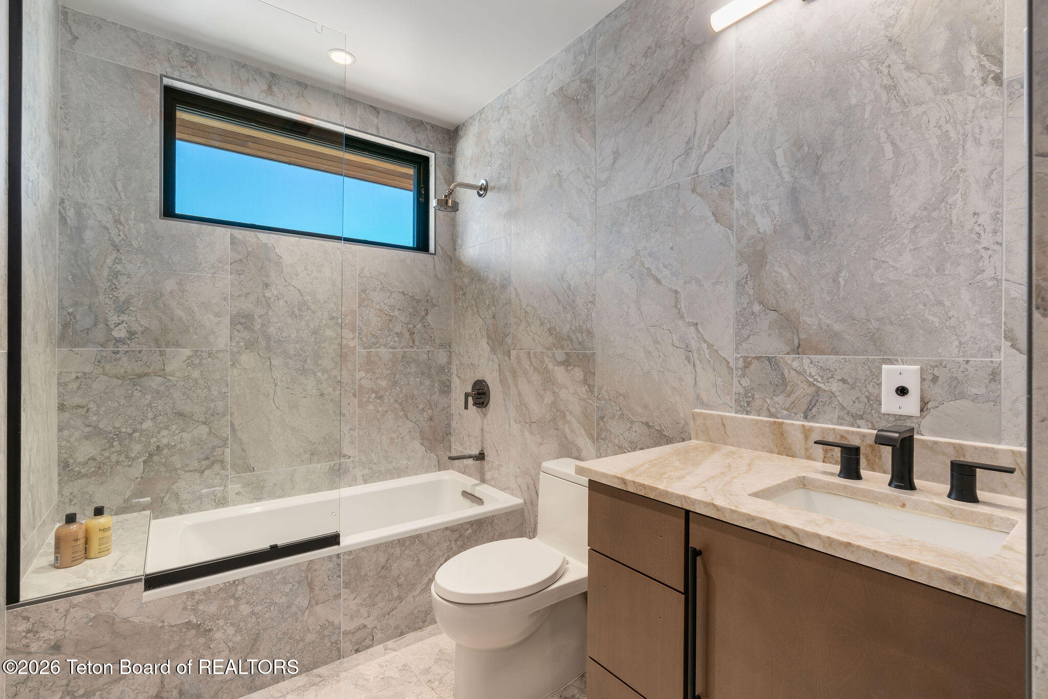 11330 Hoback Junction South Road Jackson, WY 83001 - Photo 41 of 57 Guest house bathroom