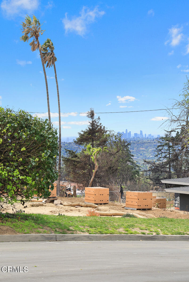 411 Alta Pine Drive Altadena, CA 91001 - Photo 12 of 23 a view of a yard with a fountain