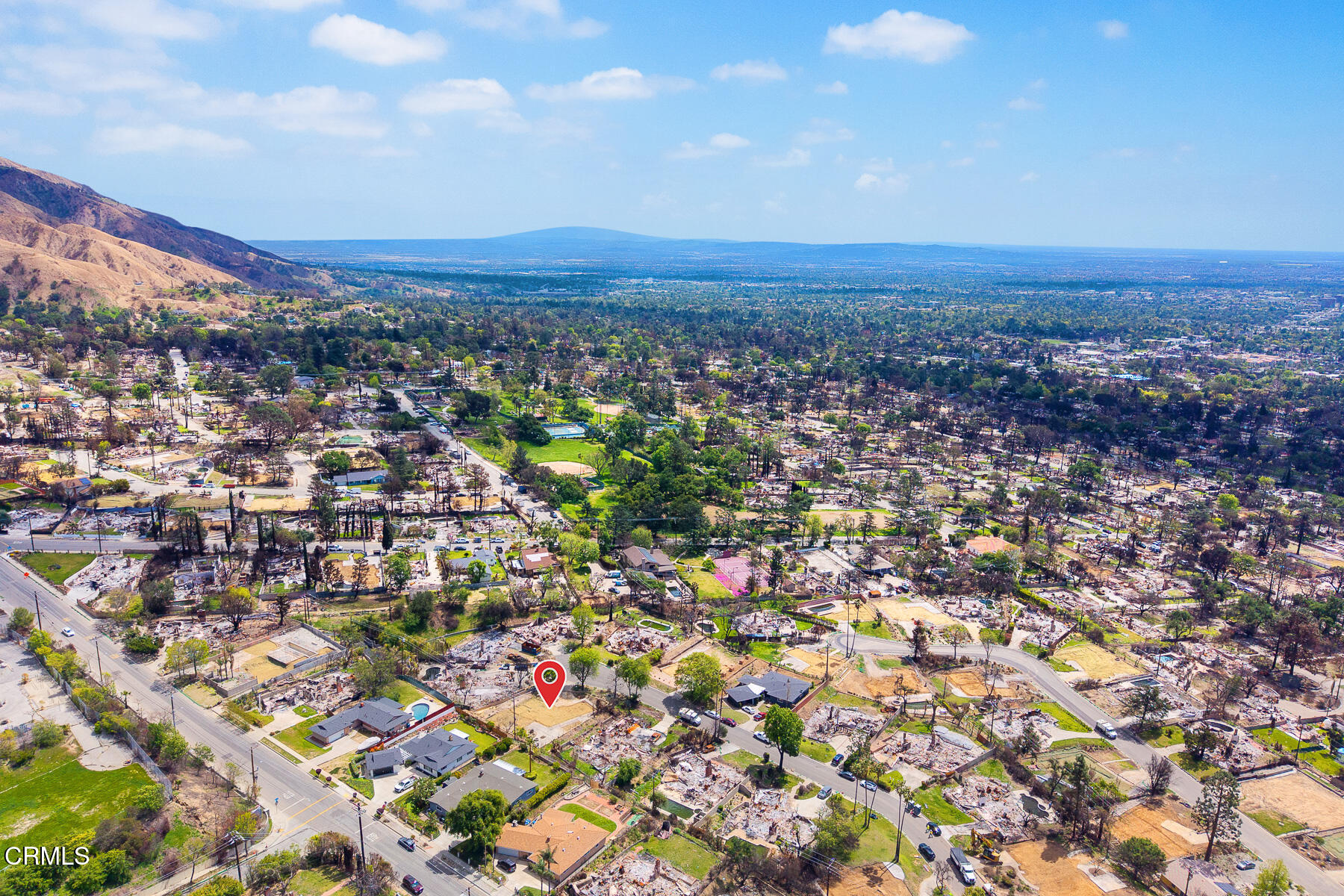 411 Alta Pine Drive Altadena, CA 91001 - Photo 22 of 23 an aerial view of multiple house