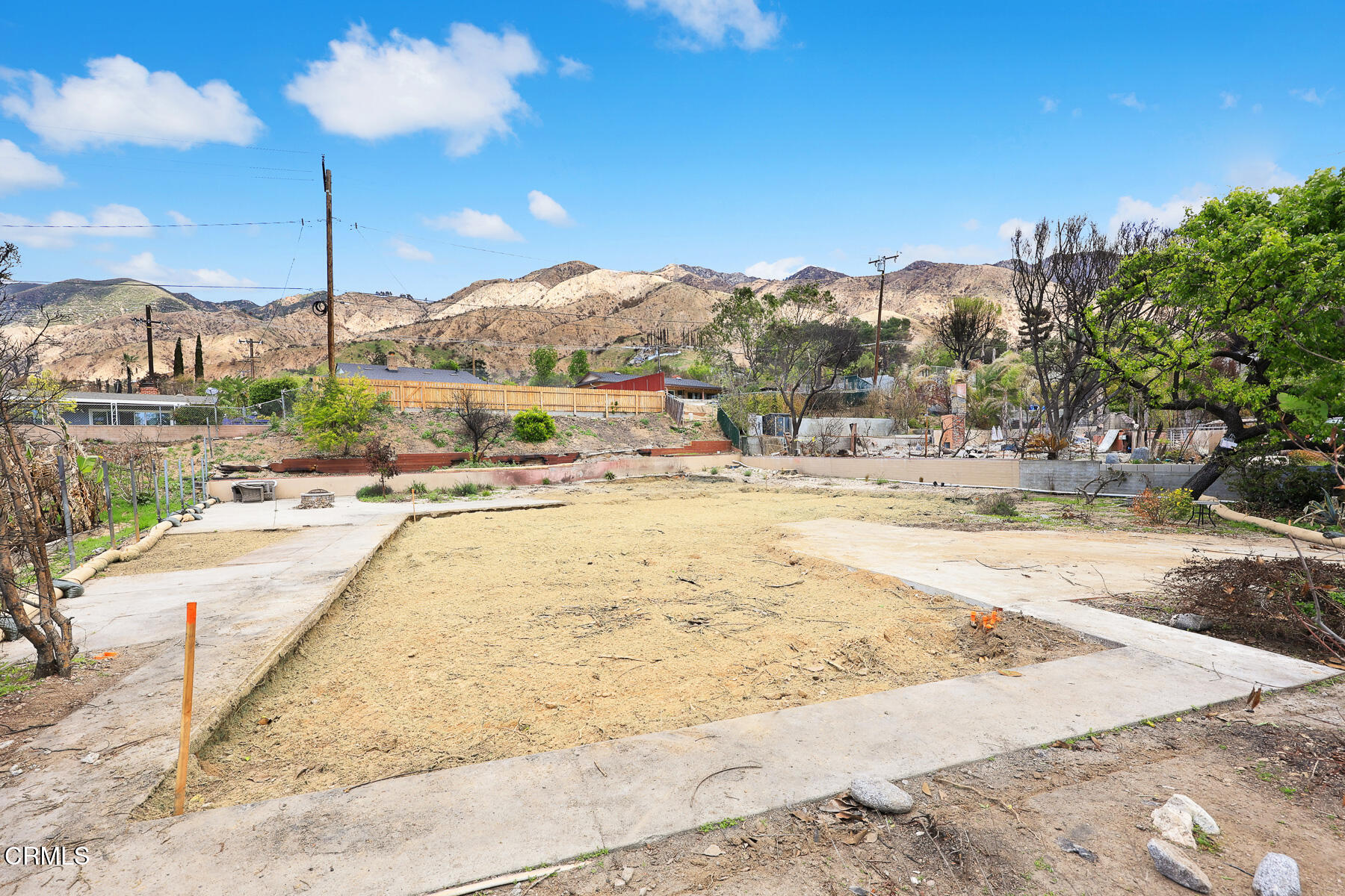 411 Alta Pine Drive Altadena, CA 91001 - Photo 7 of 23 a view of a swimming pool with a terrace
