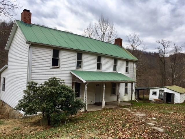 787 Big Shannon Run Road Mount Morris, PA 15349 - Photo 2 of 25
