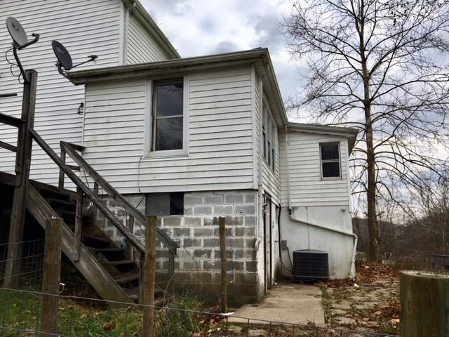 787 Big Shannon Run Road Mount Morris, PA 15349 - Photo 3 of 25