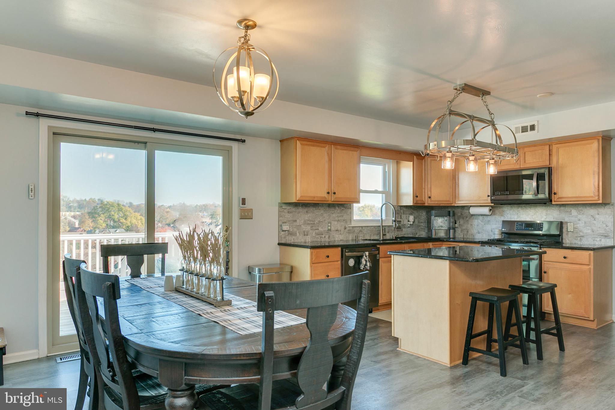 4529 Hillside Road Reading, PA 19606 - Photo 6 of 37 Gallery Image 6