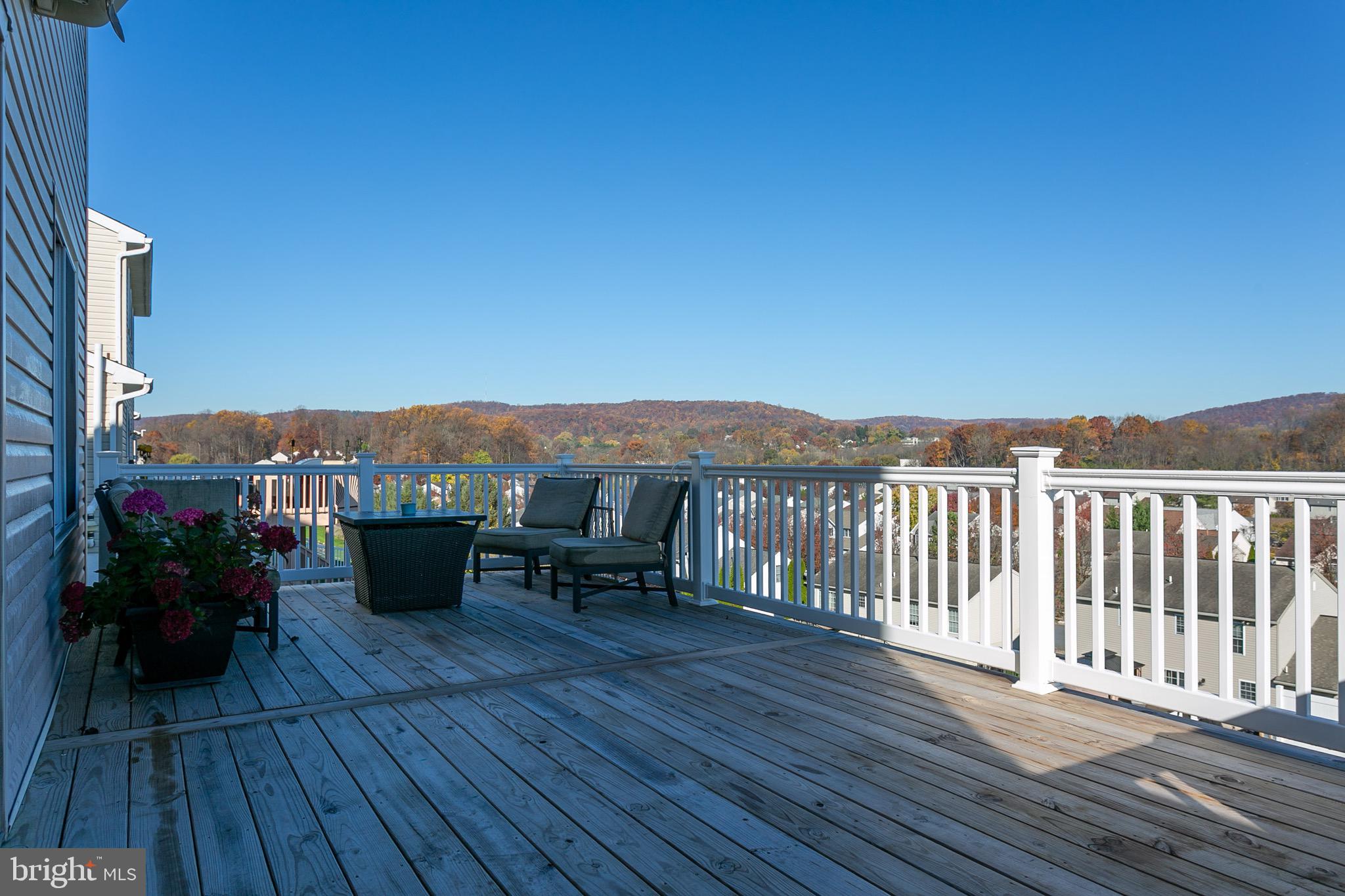 4529 Hillside Road Reading, PA 19606 - Photo 10 of 37 Gallery Image 10
