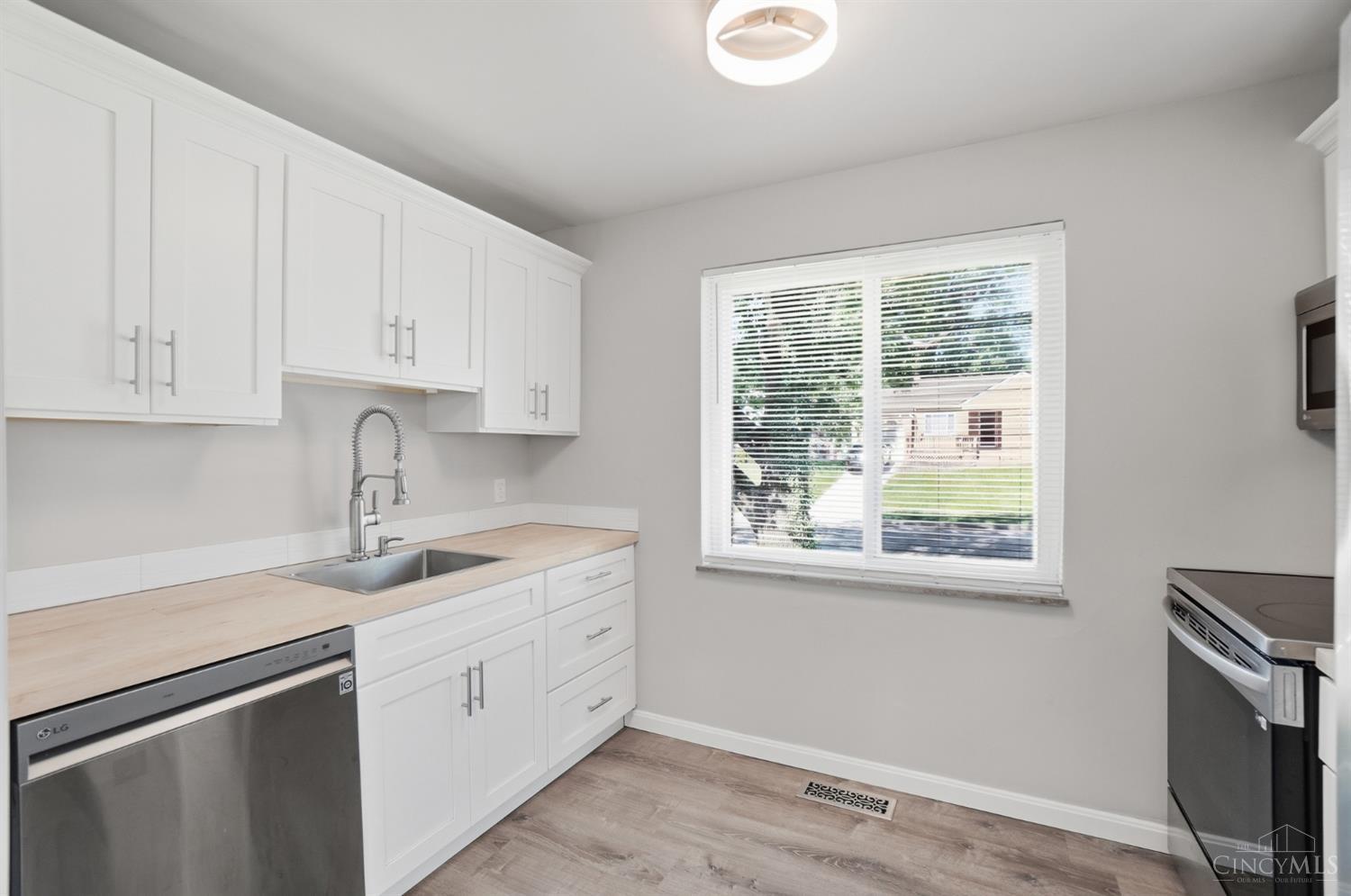 3412 Eyrich Road Cincinnati, OH 45248 - Photo 8 of 36 Gallery Image 8
